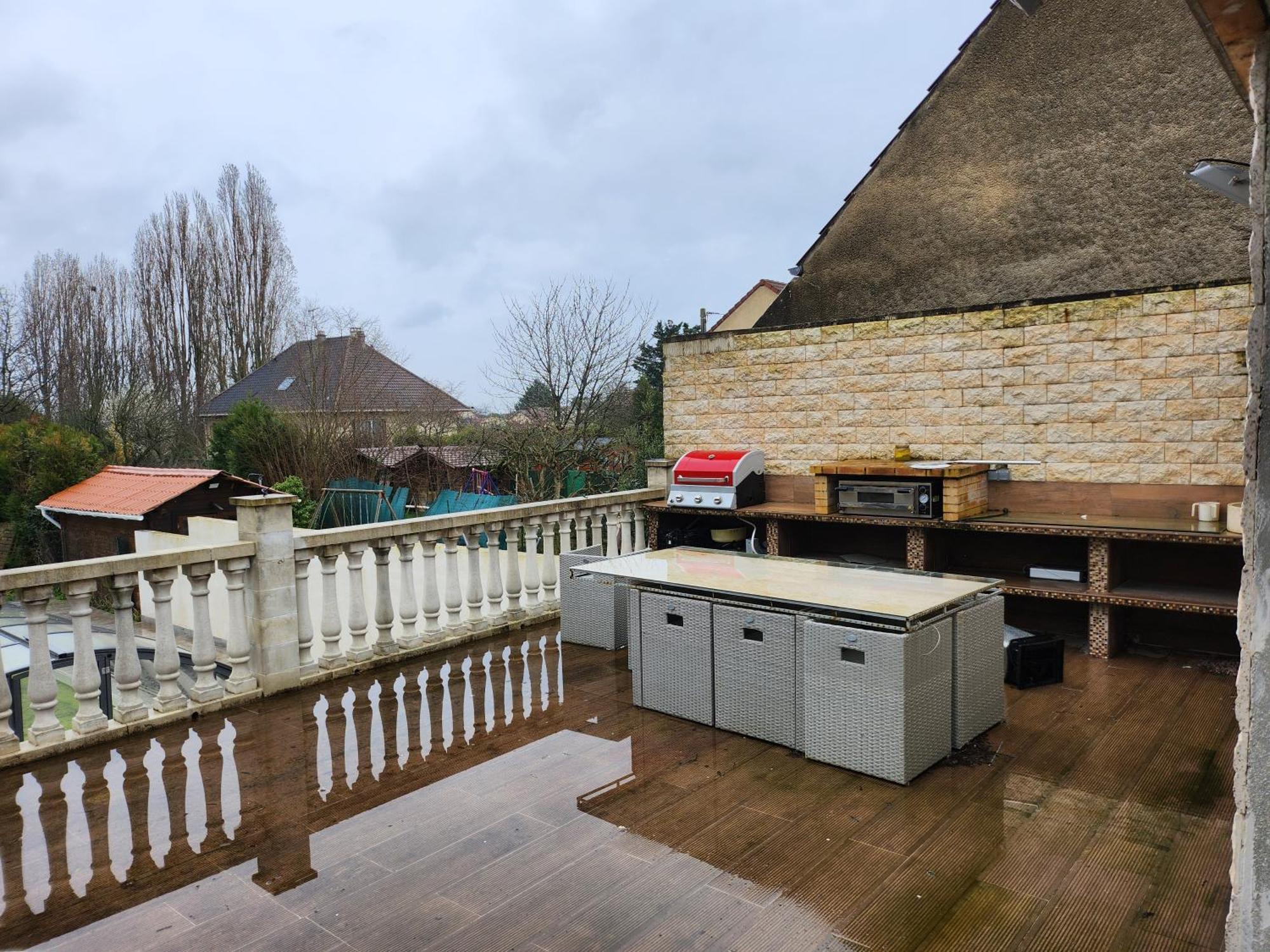Villa Massenet Sarcelles Exteriör bild
